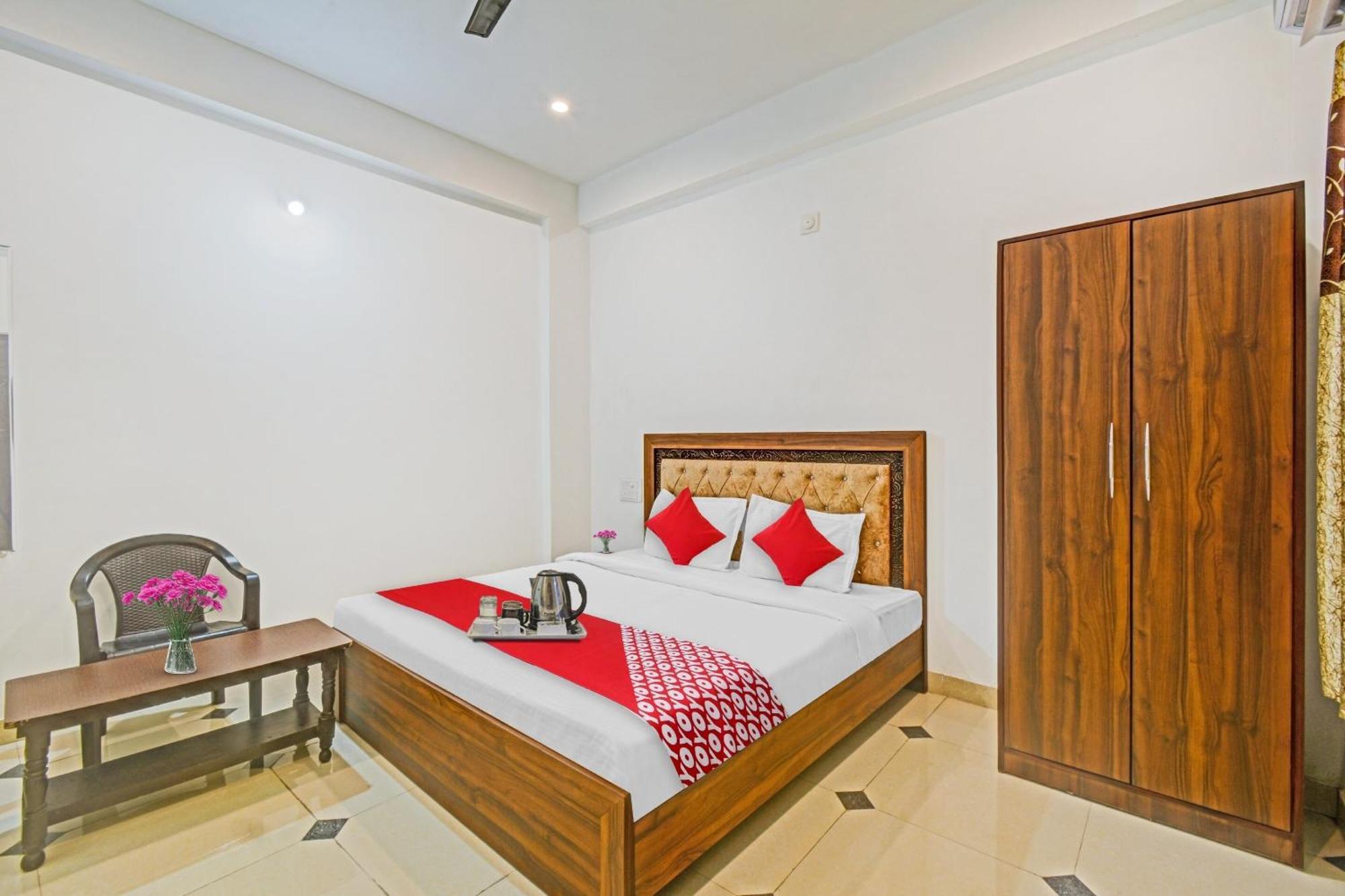 Hotel O Padharo Saa Udaipur Exterior photo